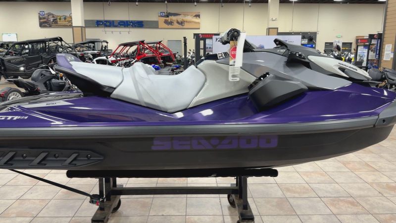 New 2025 Sea-Doo GTI SE 170 (SOUND SYSTEM) Image 2