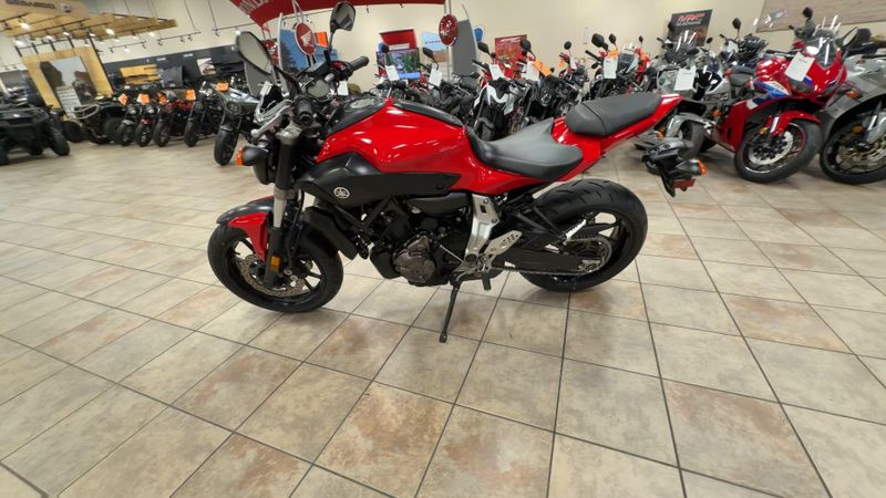 Used 2017 Yamaha FZ-07 Image 6