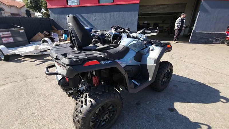 New 2025 CFMOTO CFORCE 1000 TOURING Image 9