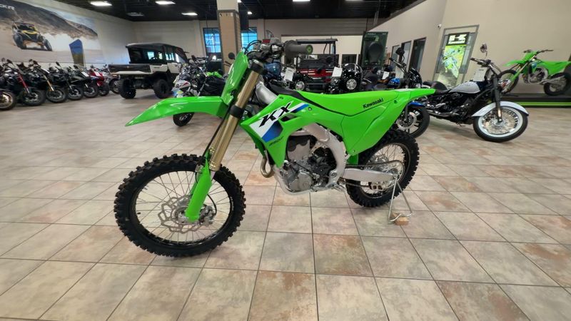 New 2027 Kawasaki KX250F Image 5