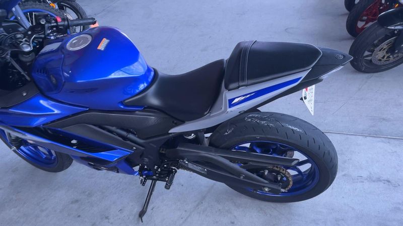 Used 2021 Yamaha YZF-R3 ABS Image 9