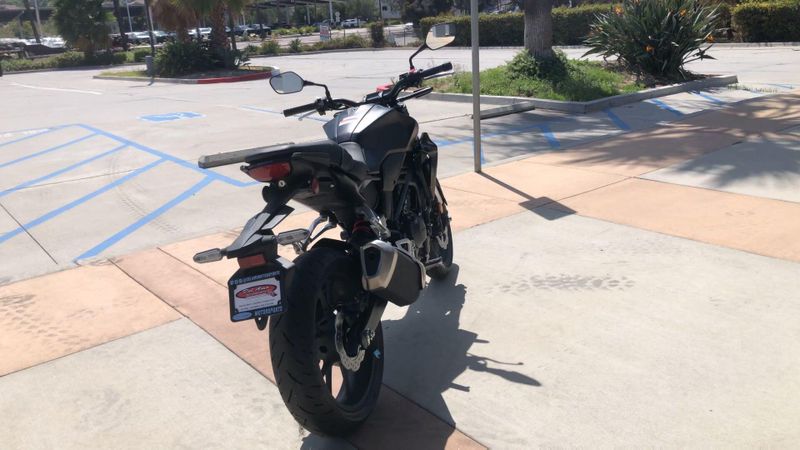 New 2026 Honda CB300R ABS Image 7