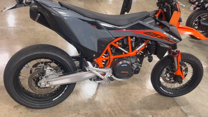 Used 2021 KTM 690 SMC R Image 4