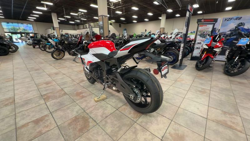 New 2026 Yamaha YZF-R1 70TH ANNIVERSARY EDITION Image 7