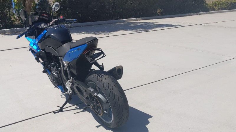Used 2024 Suzuki GSX-8R Image 6