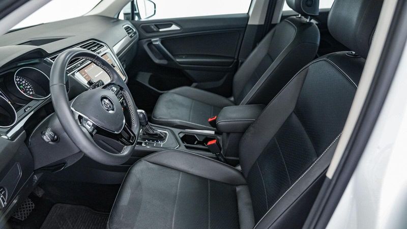 2021 Volkswagen Tiguan 2.0T SEImage 17