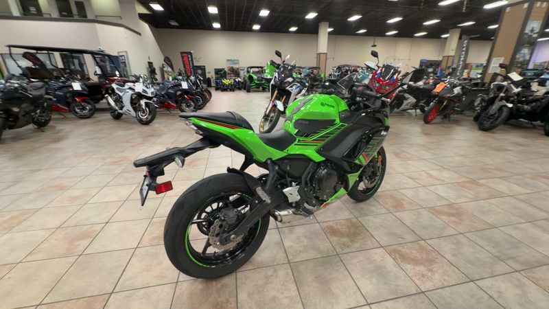 Used 2023 Kawasaki NINJA 650 Image 9