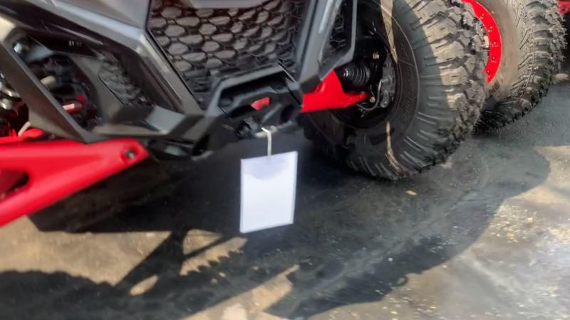 New 2025 Can-Am MAVERICK R MAX X 999T DCT Image 3
