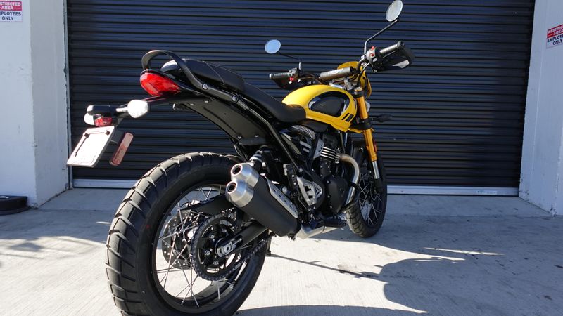 New 2026 Triumph Scrambler 400 XC 