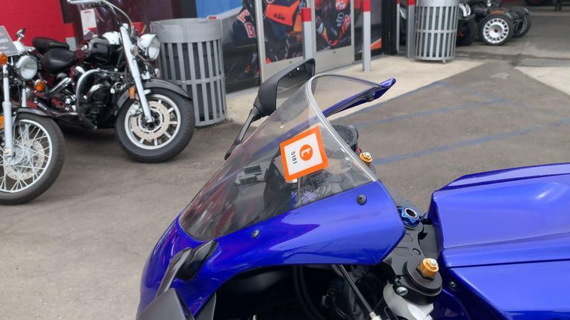 New 2025 Yamaha YZF-R7 Image 9