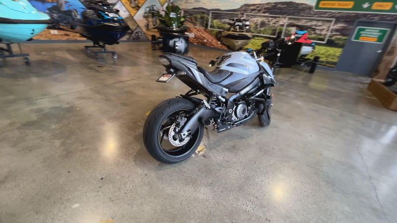 Used 2022 Suzuki GSX-S 1000 Image 8