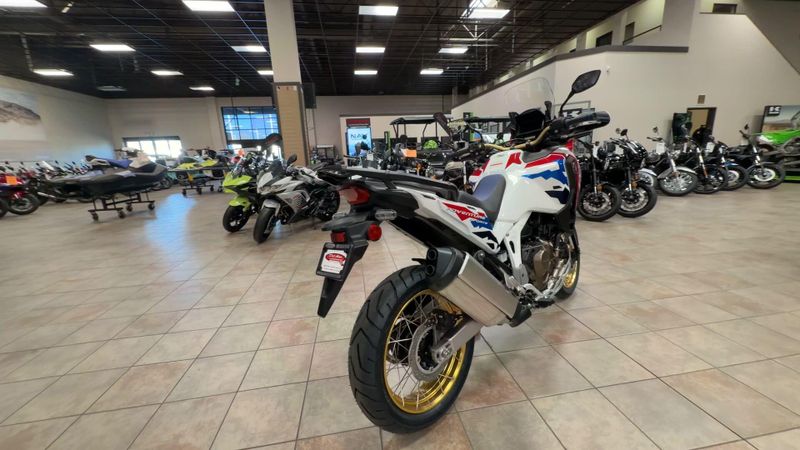 New 2026 Honda AFRICA TWIN ADV SP ES Image 9