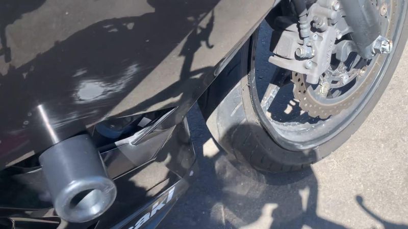 Used 2018 Kawasaki Ninja 400 Image 9