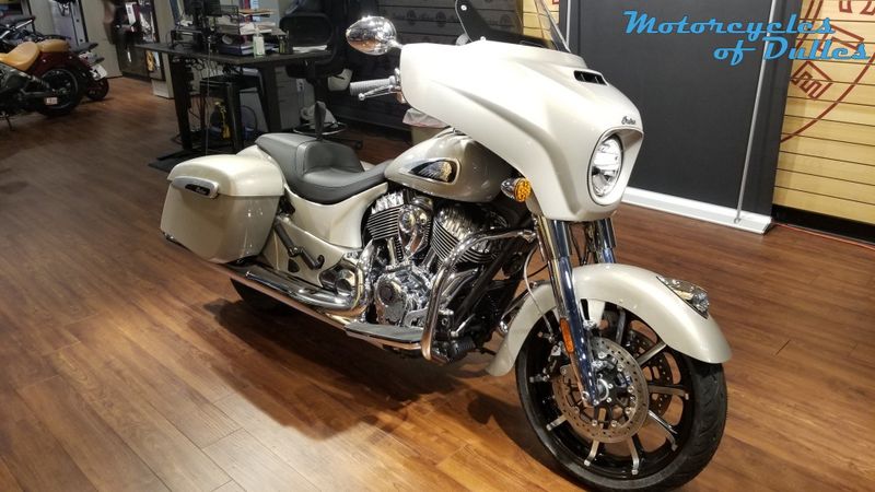2023 Indian Motorcycle ChieftainImage 12