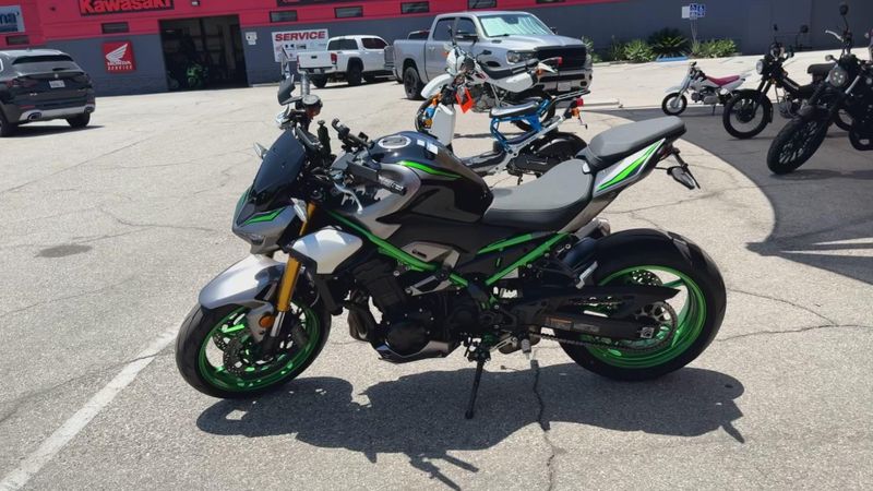 Used 2025 Kawasaki Z900 SE ABS Image 5