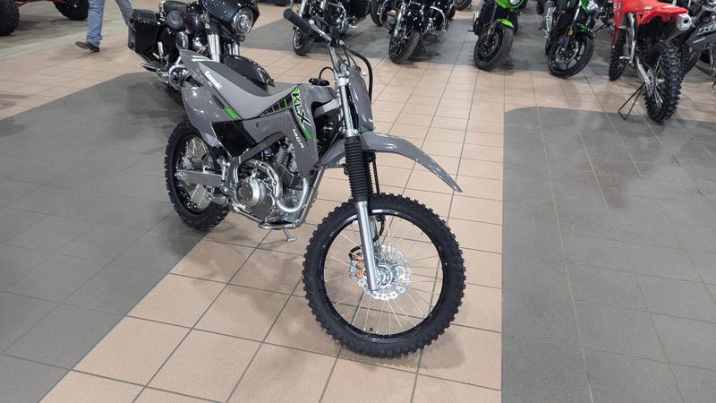 2025 Kawasaki KLX 140R L BATTLE GRAYImage 4