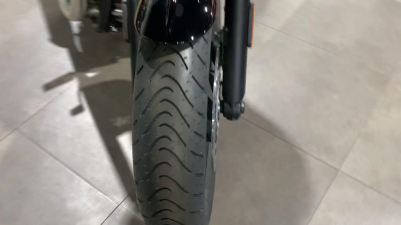 New 2025 Triumph BONNEVILLE BOBBER Image 5