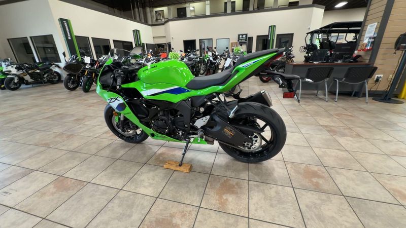 New 2026 Kawasaki NINJA ZX-6R ABS Image 6