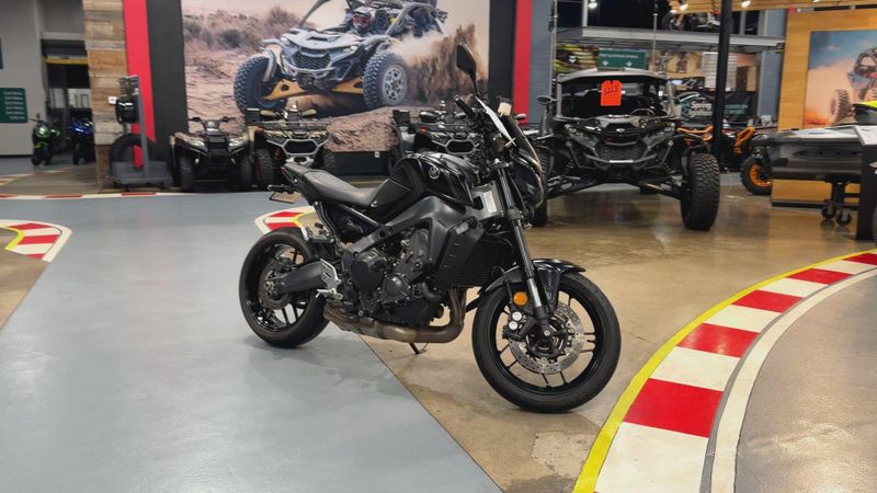 Used 2022 Yamaha MT-09 CA Image 6