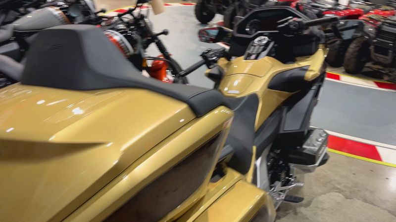 New 2025 Honda GOLDWING TOUR DCT Image 3