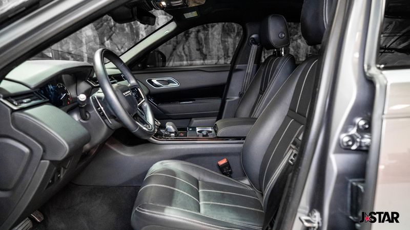 2023 Land Rover Range Rover Velar R-Dynamic S photo 3