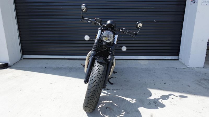 2025 Triumph Bonneville Bobber Euro 5a Base 