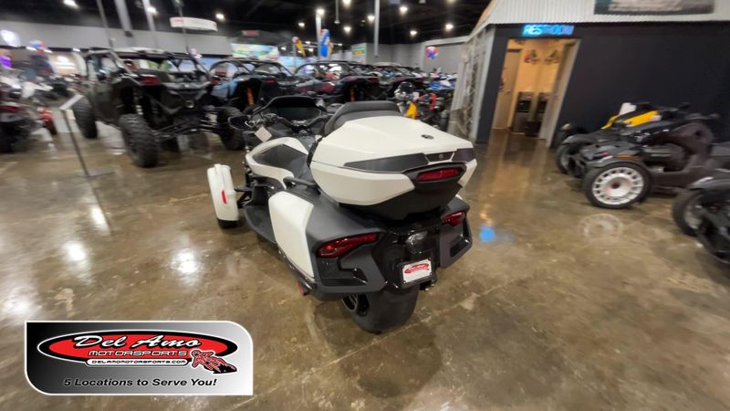 New 2026 Can-Am SPYDER RT SEA-TO-SKY (SE6) 