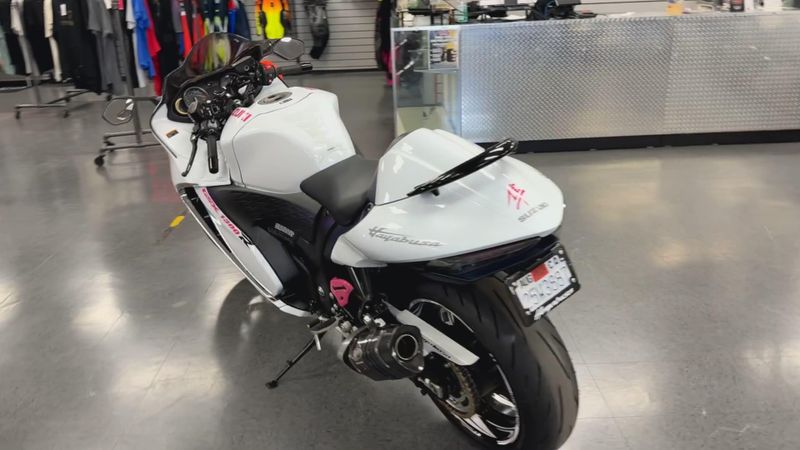 Used 2022 Suzuki Hayabusa 1340 Image 2