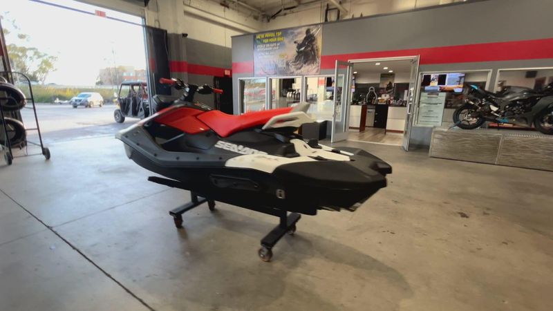 New 2026 Sea-Doo SPARK FOR 3 90 TRIXX (SOUND SYSTEM) Image 6