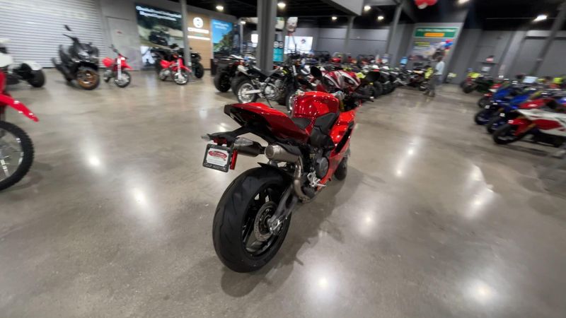 New 2027 Ducati PANIGALE V2 MM93 Image 8