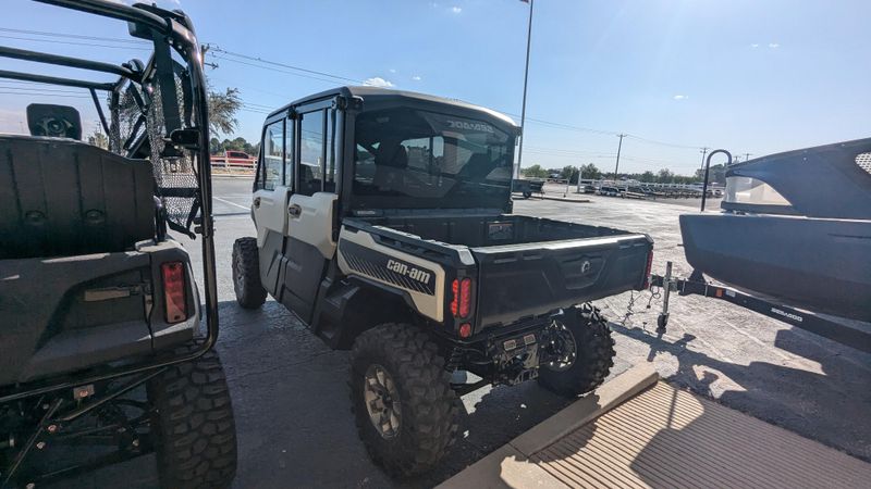 2025 CAN-AM DEFENDER MAX LIMITED CAB HD10 DESERT TAN AND STEALTH BLACK in a DESERT TAN AND STEALTH BLACK exterior color. Family PowerSports (877) 886-1997 familypowersports.com 