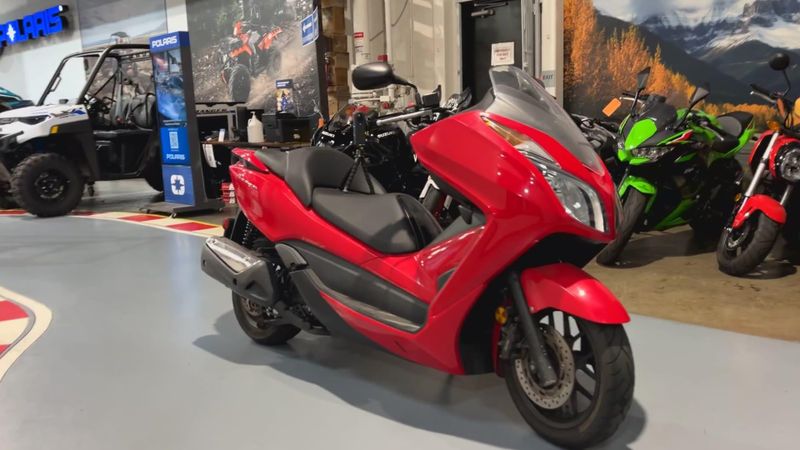 Used 2015 Honda FORZA Base Image 3