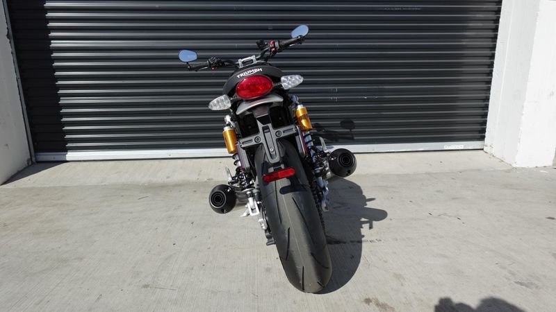 2025 Triumph Speed Twin 1200 RS 