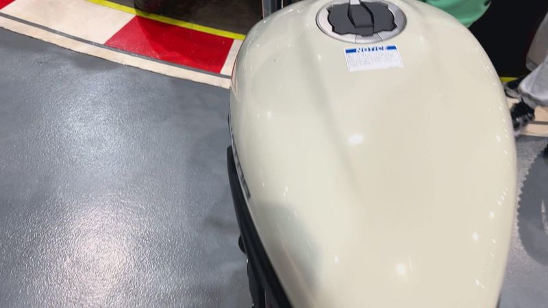 New 2026 Kawasaki Eliminator Image 4