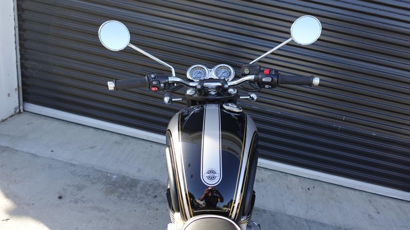 New 2025 Triumph Bonneville T120 