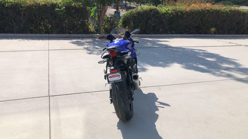 New 2026 Yamaha YZF-R1 Image 7