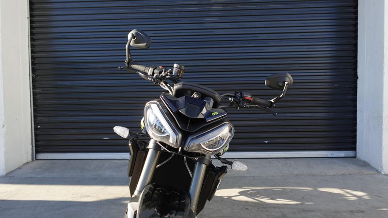 New 2025 Triumph Street Triple 765 RS 