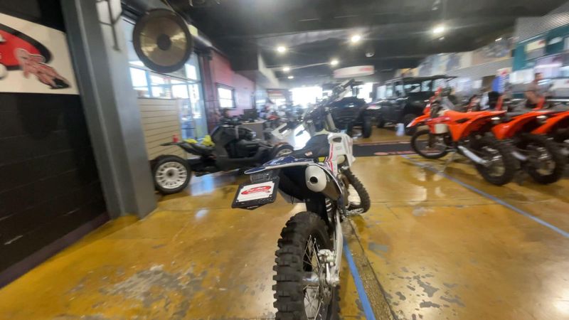 Used 2025 Husqvarna FE501W Image 3