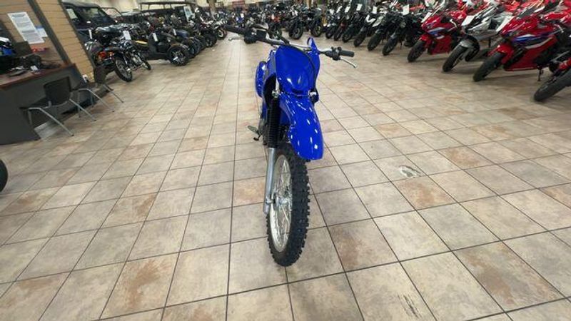 New 2025 Yamaha TT-R230 Image 7