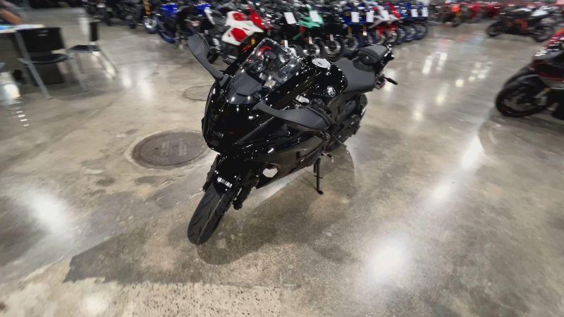 New 2026 Yamaha YZF-R3 ABS Image 4