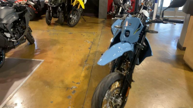 New 2025 Suzuki DR-Z4SM Image 7