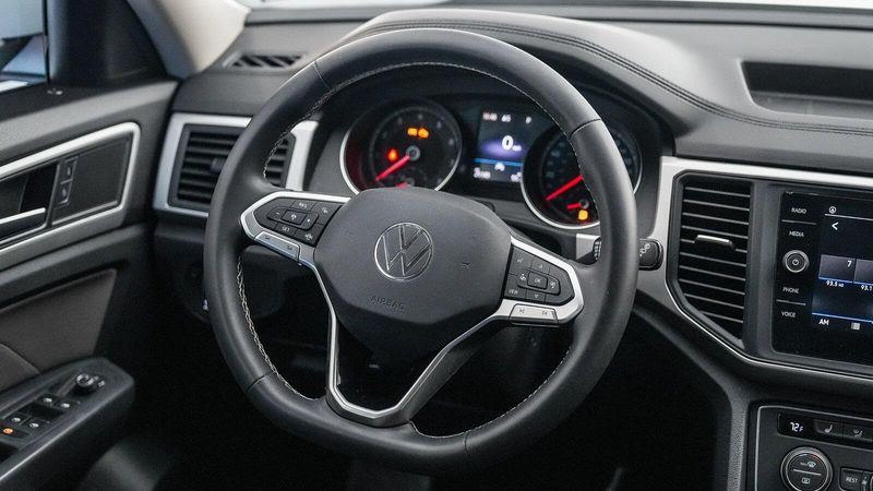 Used 2021 Volkswagen Atlas 3.6L V6 SE w/TechnologyImage 15