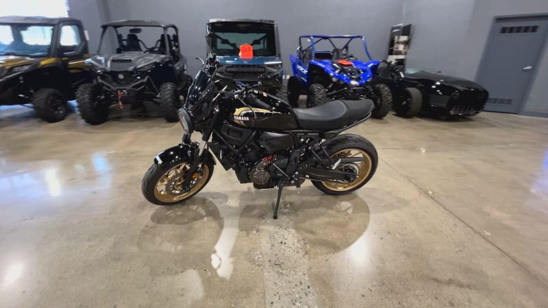 2023 Yamaha XSR700 Image 5