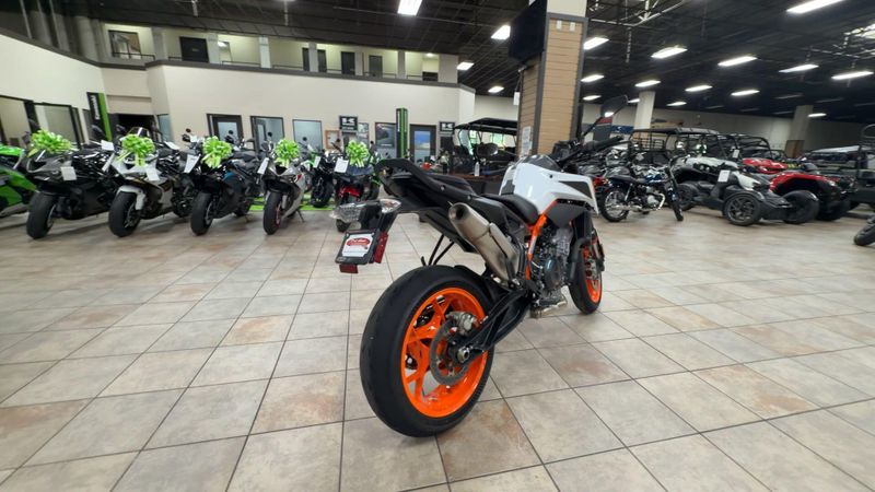 Used 2021 KTM DUKE 890 R Image 8