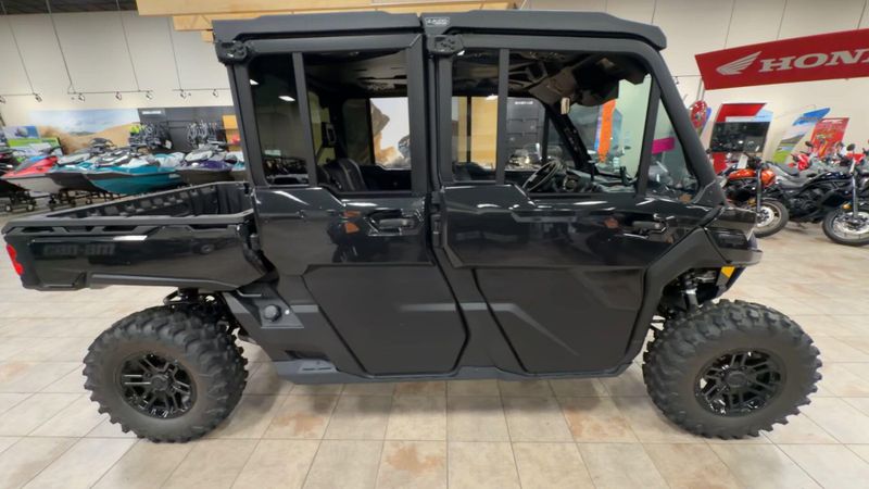 New 2025 Can-Am DEFENDER MAX LONE STAR CAB HD10 Image 2