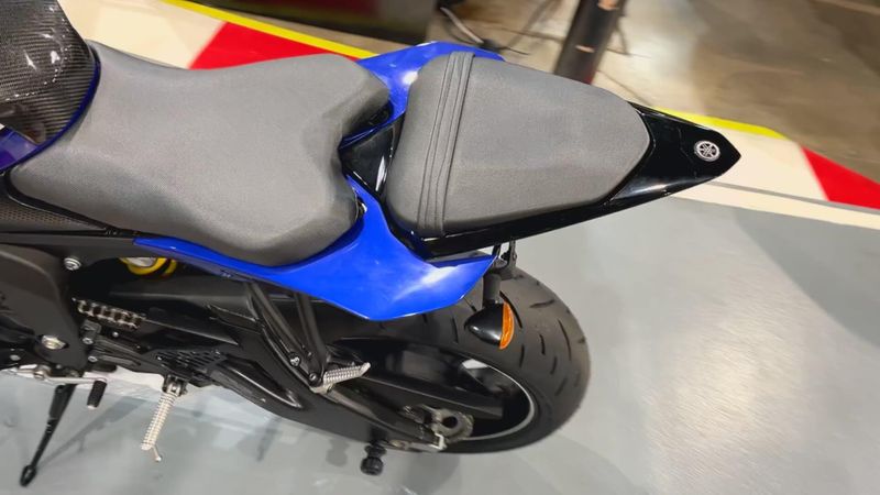 Used 2013 Yamaha YZFR6 Image 9