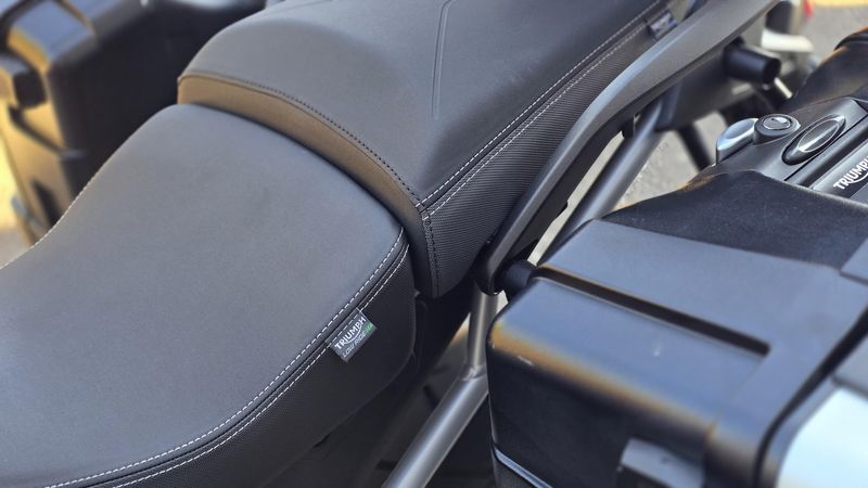 Used 2022 Triumph TIGER 900 GT LRH 