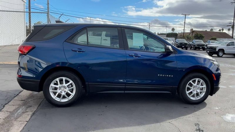 Used 2022 Chevrolet Equinox LSImage 10