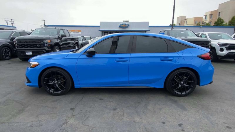 Used 2024 Honda Civic Hatchback SportImage 6