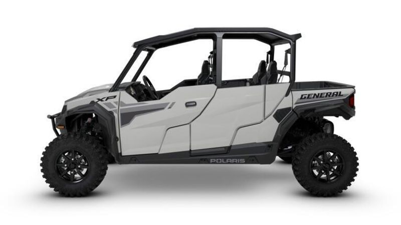 New 2026 Polaris GENERAL XP 4 1000 SPORT Image 2